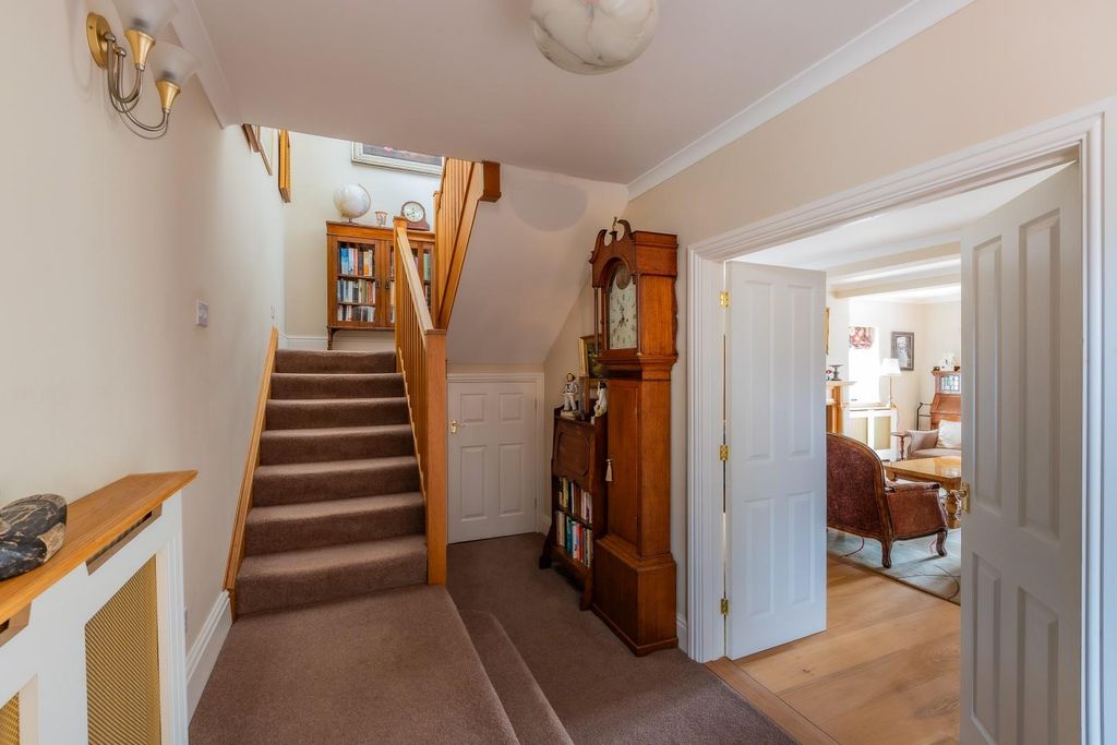 Property photo 2 of 27 St Davids-22.Jpg