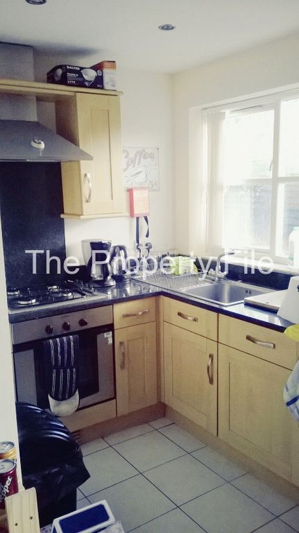 Property photo 2 of 5