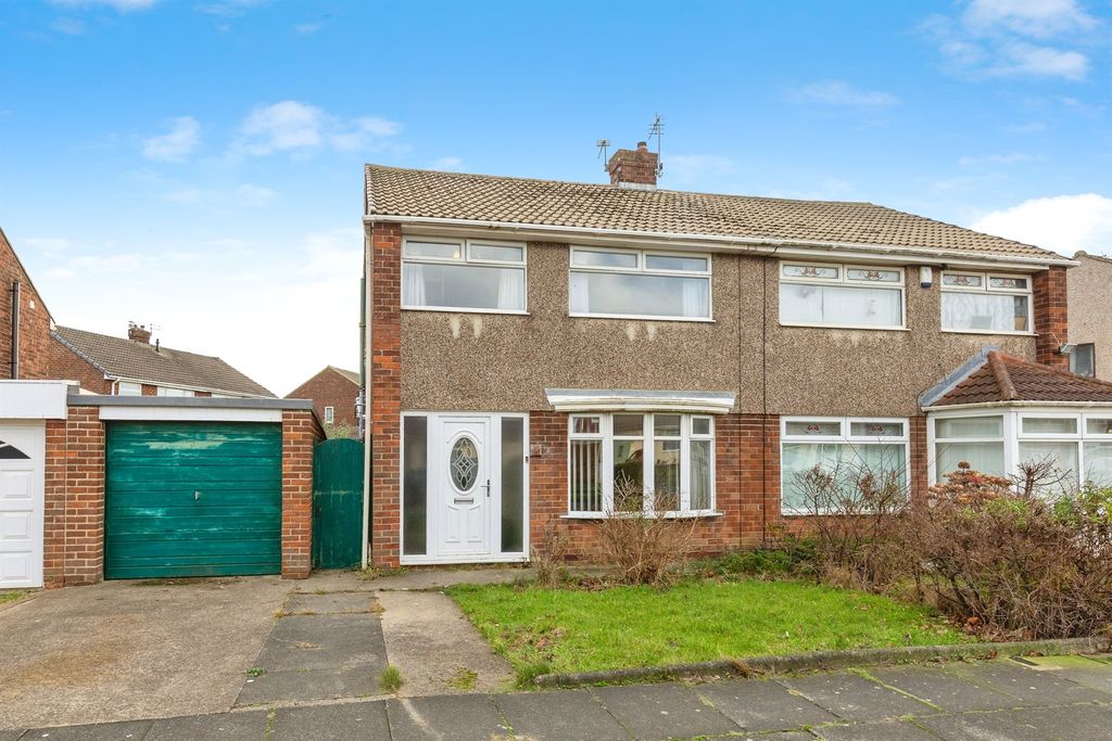 Property photo 1 of 16