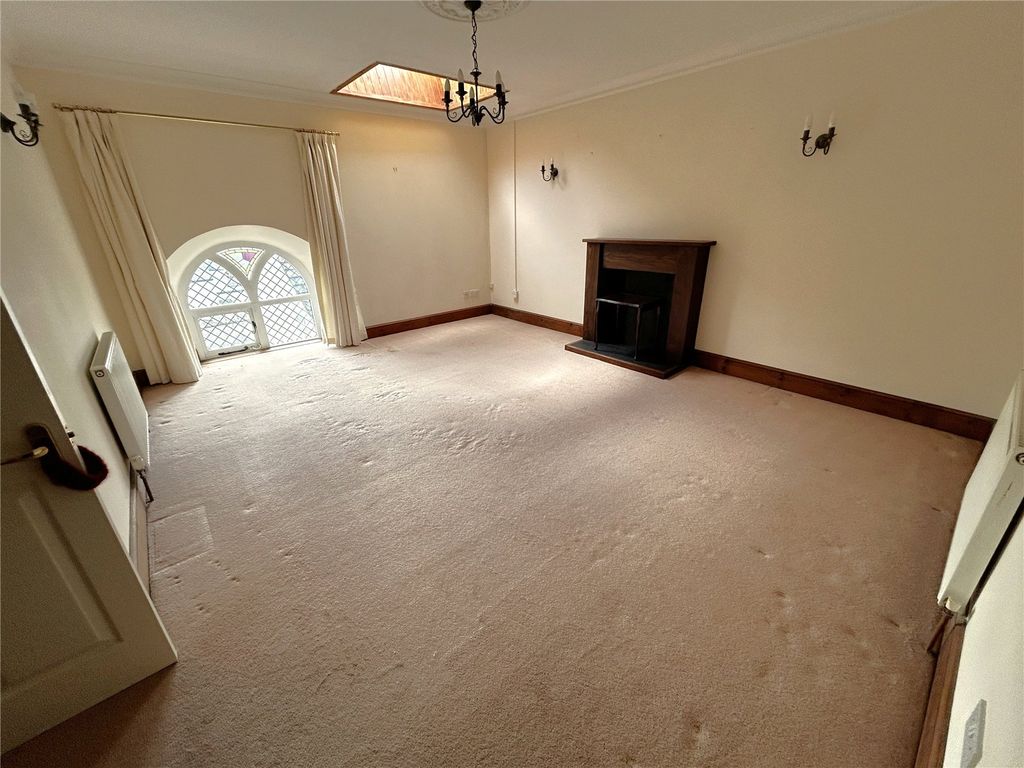 Property photo 2 of 6 Picture No. 06