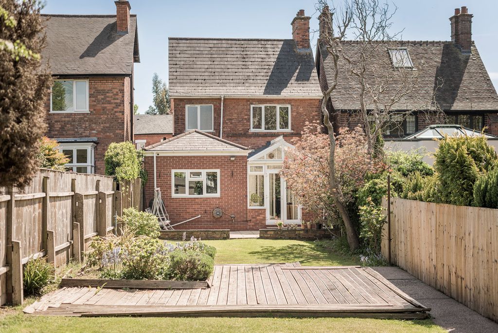 Property photo 2 of 51