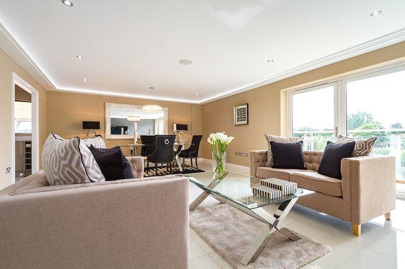 Property photo 1 of 50
