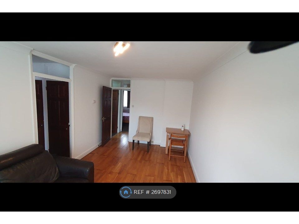 Property photo 3 of 8 Living Room