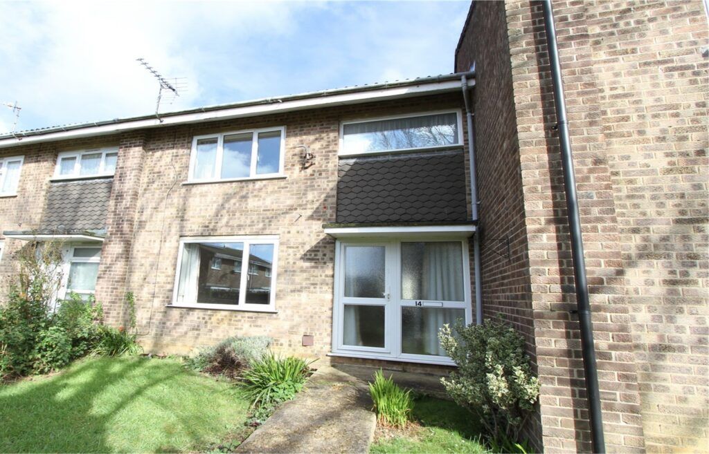 Property photo 1 of 8