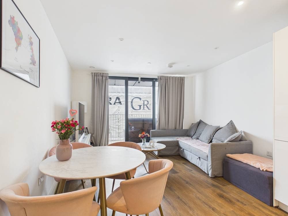 Property photo 2 of 10 Picture No. 03