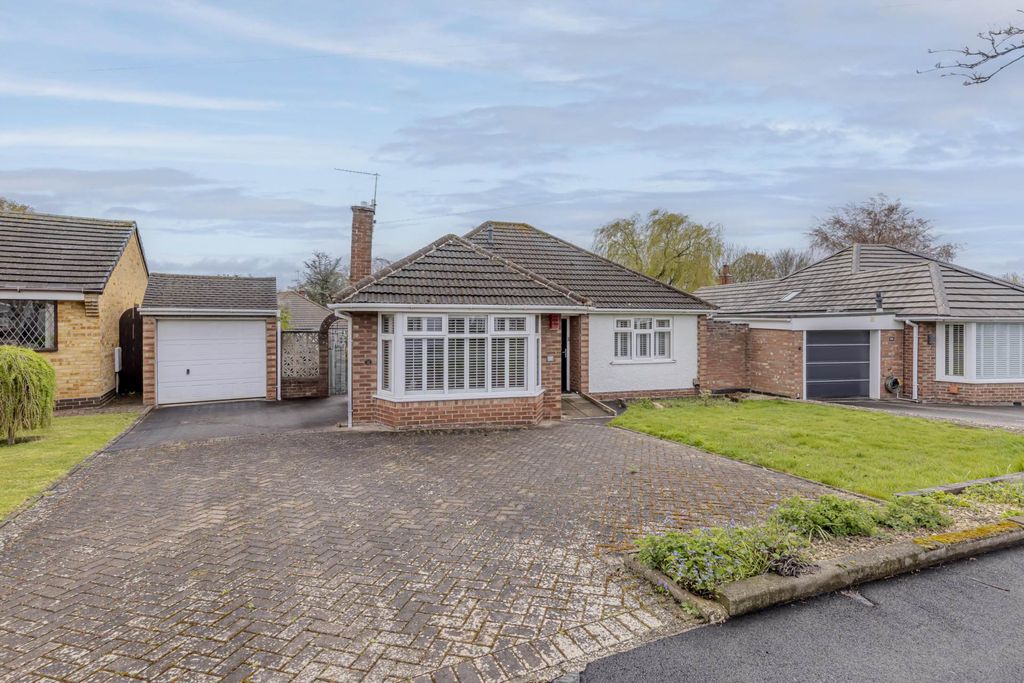 Property photo 1 of 21