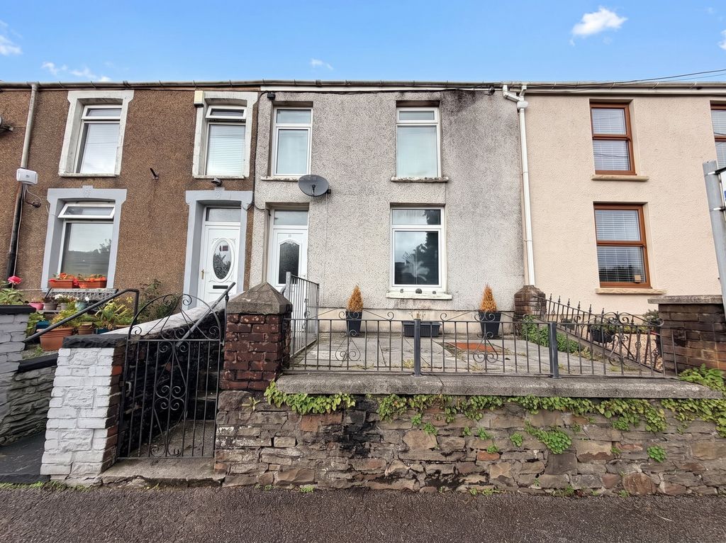 Property photo 1 of 31