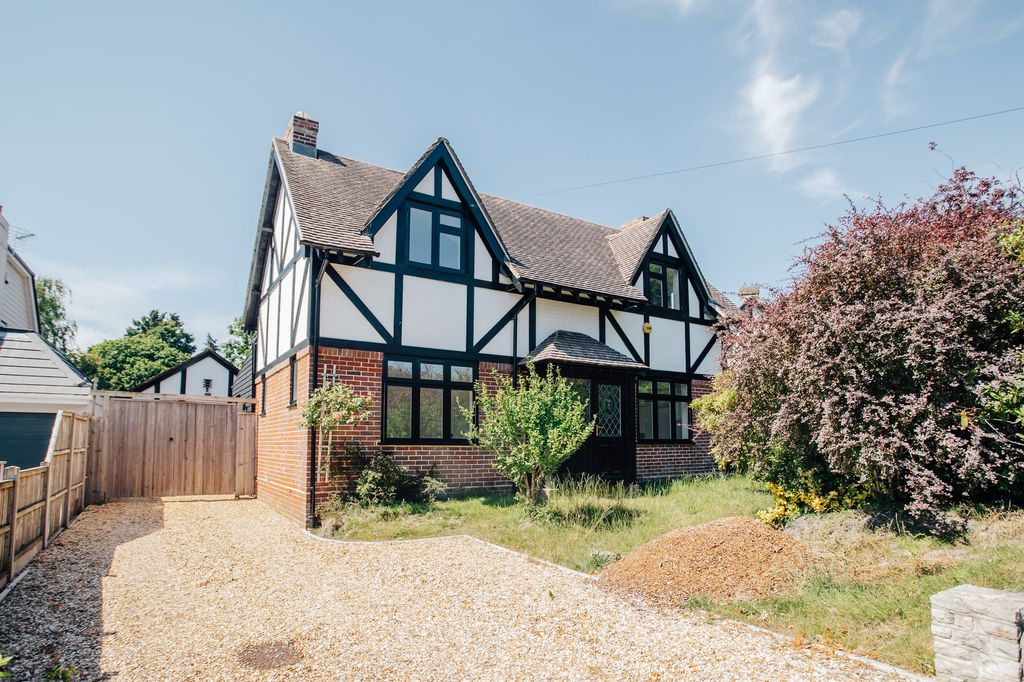 Property photo 1 of 21
