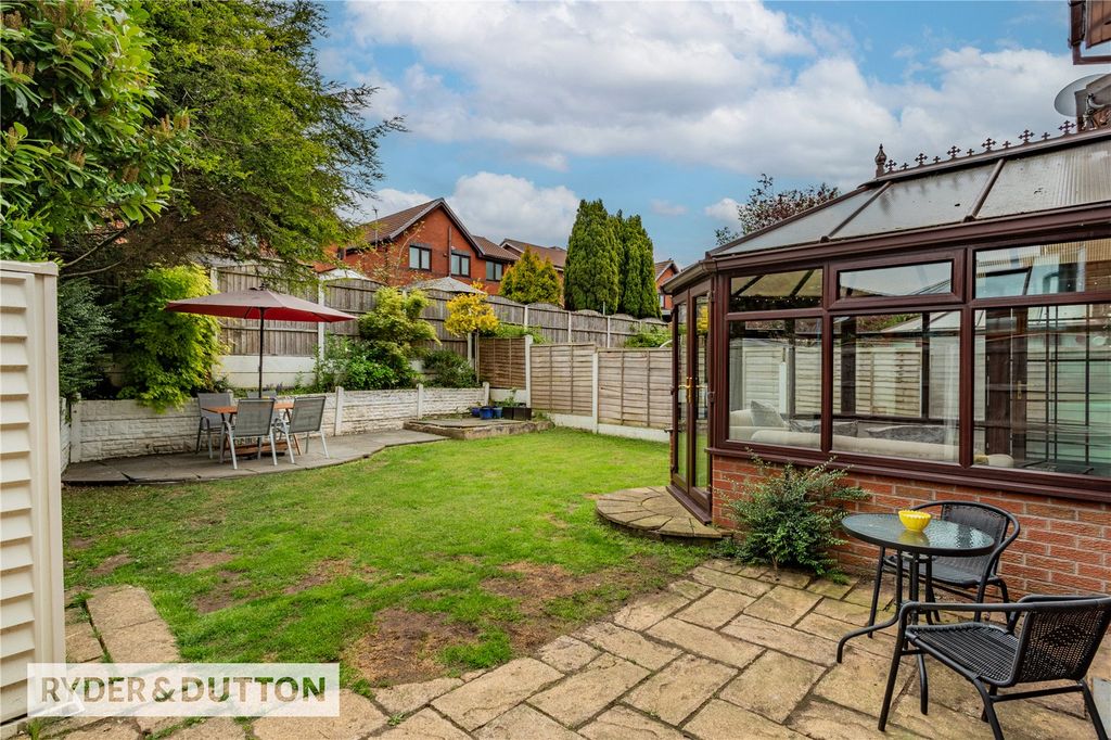 Property photo 2 of 29 Picture No. 62