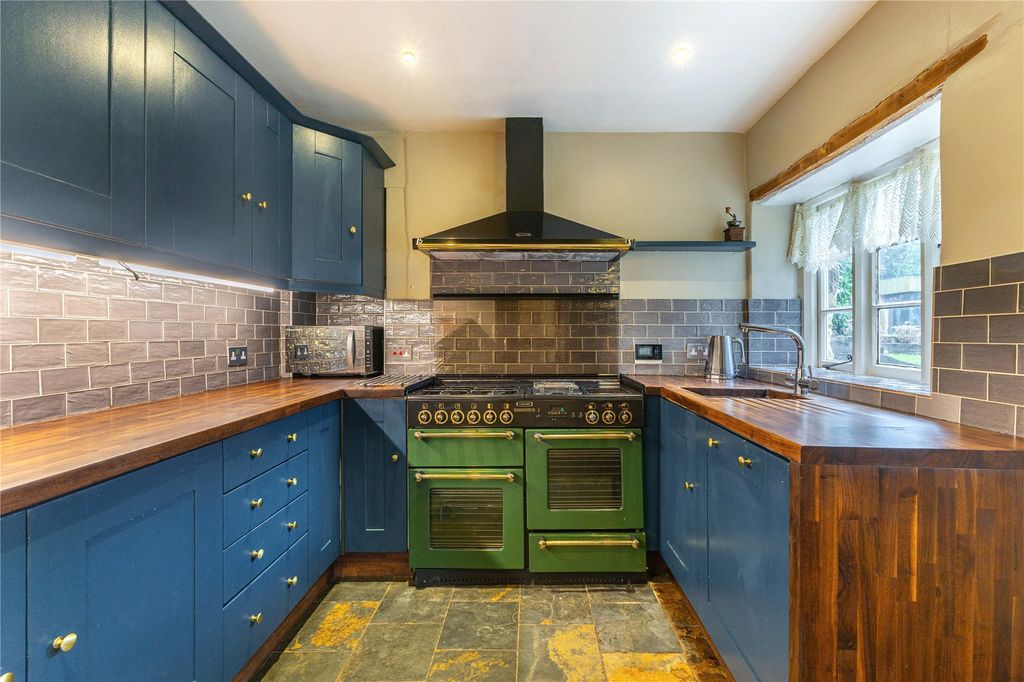 Property photo 3 of 36 Picture No. 57