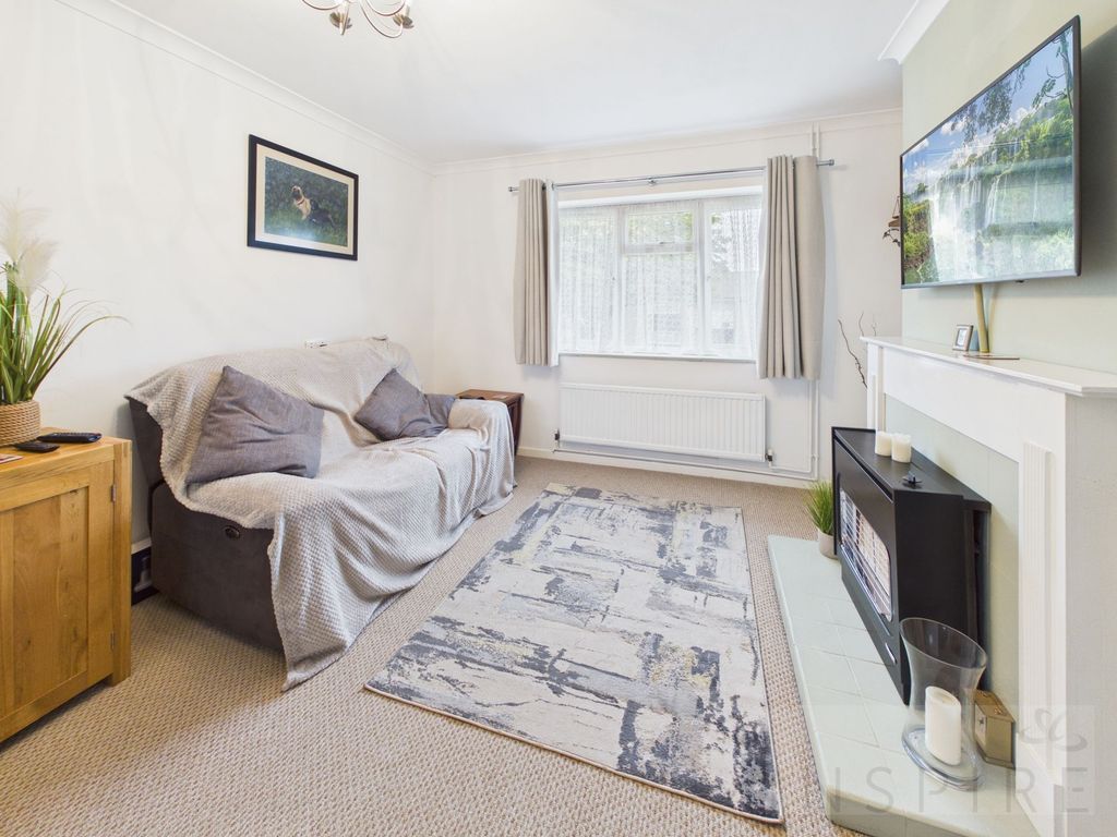 Property photo 3 of 16