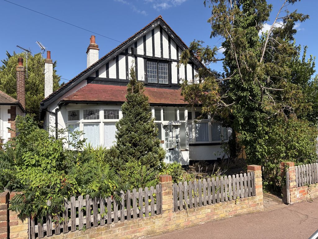 Property photo 1 of 25