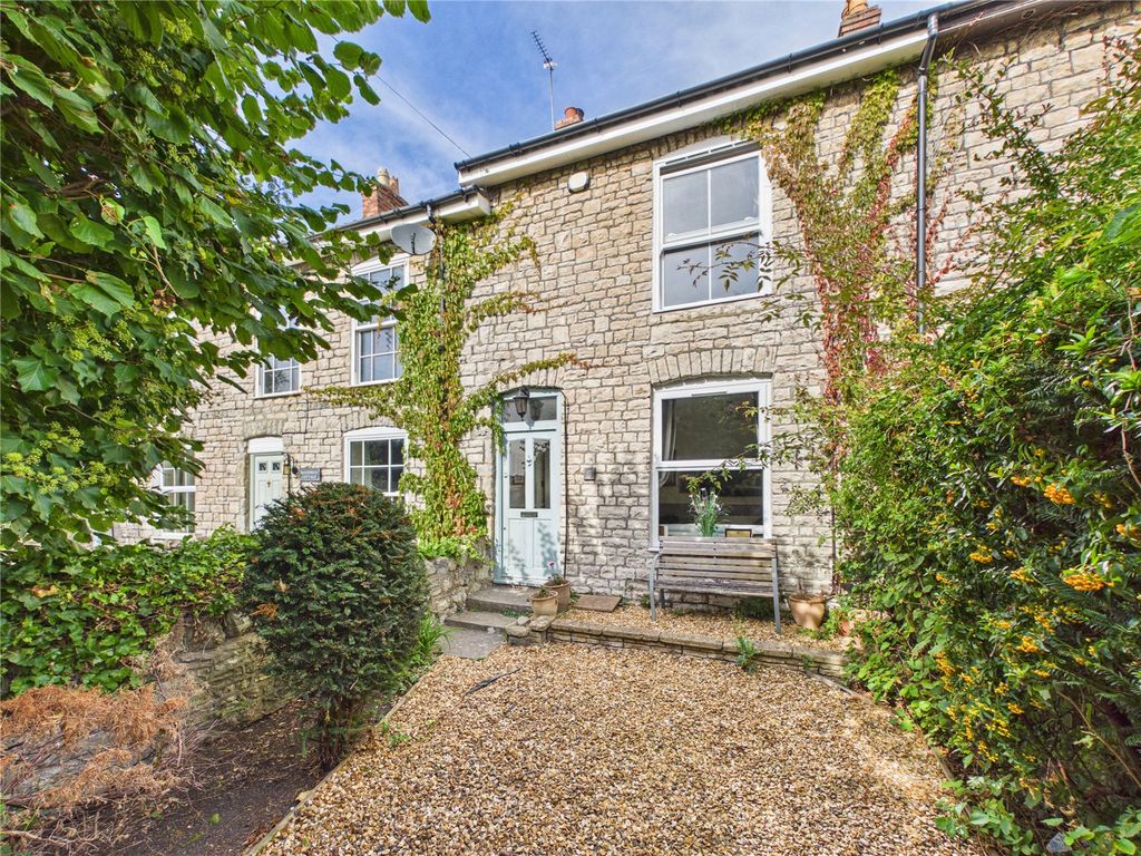 Property photo 1 of 17 Picture No. 14