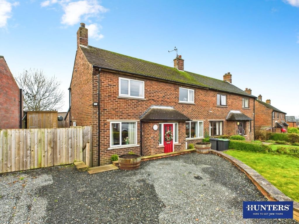 Property photo 1 of 25 Frontage