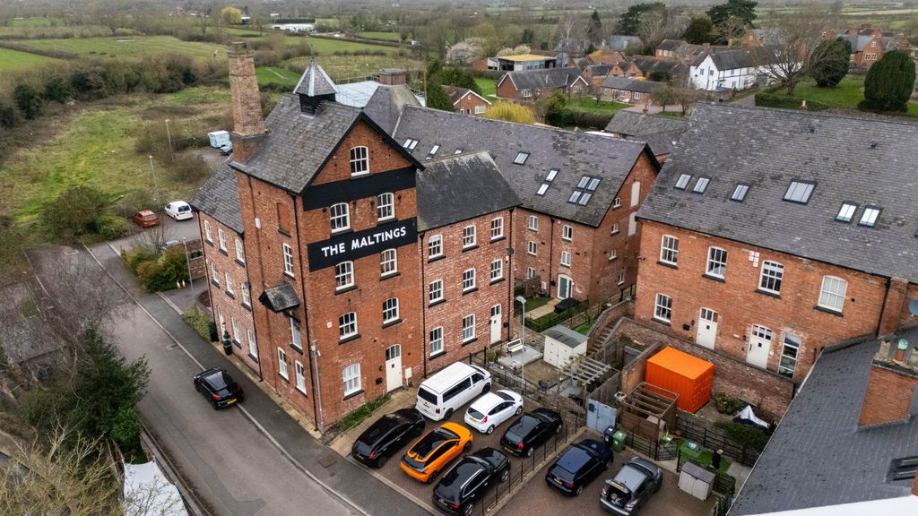 Property photo 1 of 29