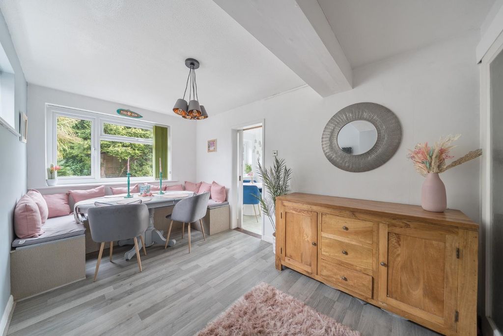 Property photo 3 of 19 1501505-7-6A72099Bafe9d.Jpg