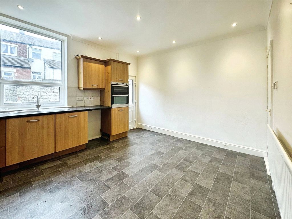 Property photo 2 of 11 Picture No. 09