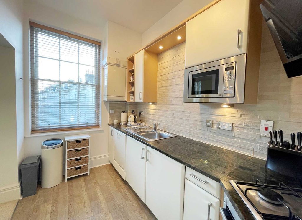 Additional image 4 of 3 bed flat for saleTemple Heights, Windlesham Road, Brighton BN1