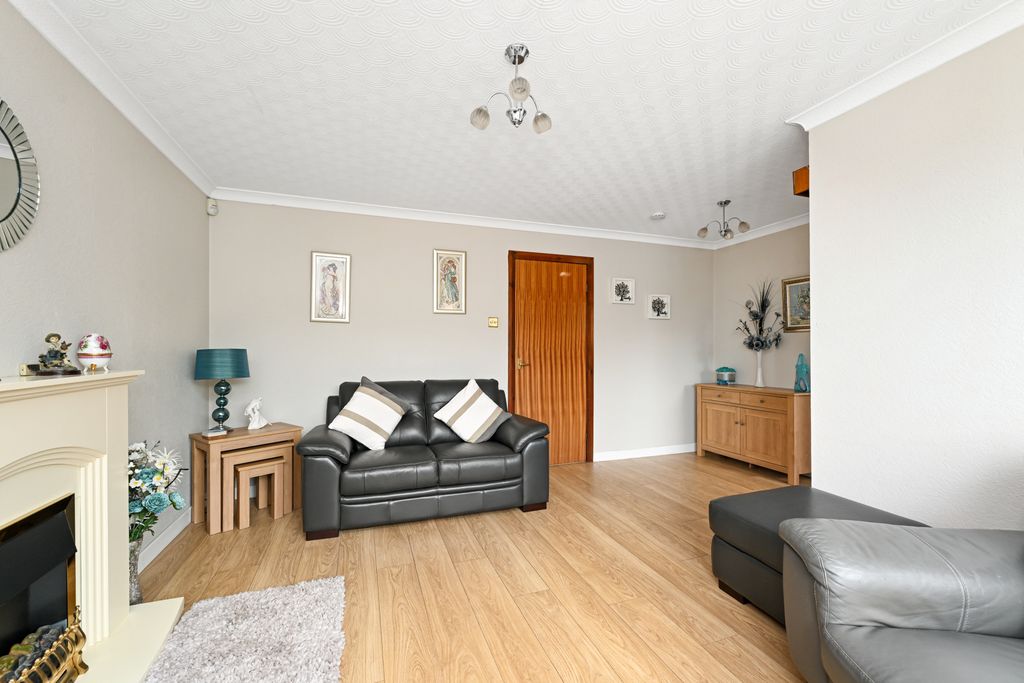 Property photo 3 of 18 Property Image 3