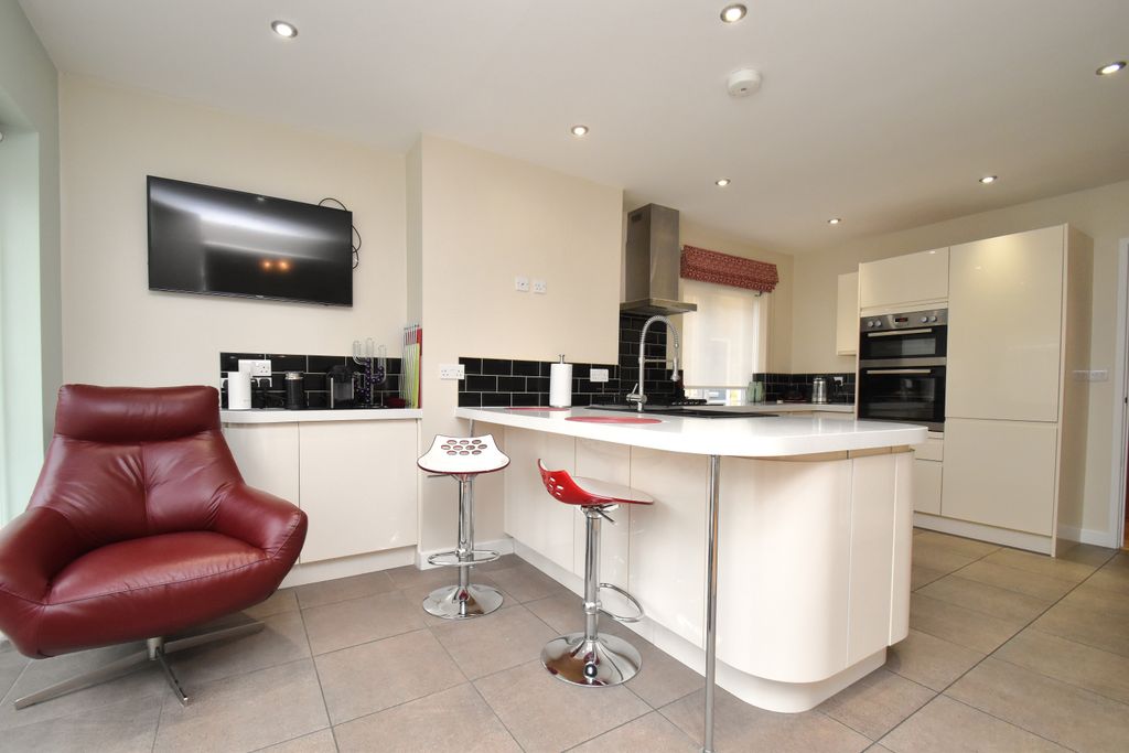 Property photo 2 of 20 Dsc_0385