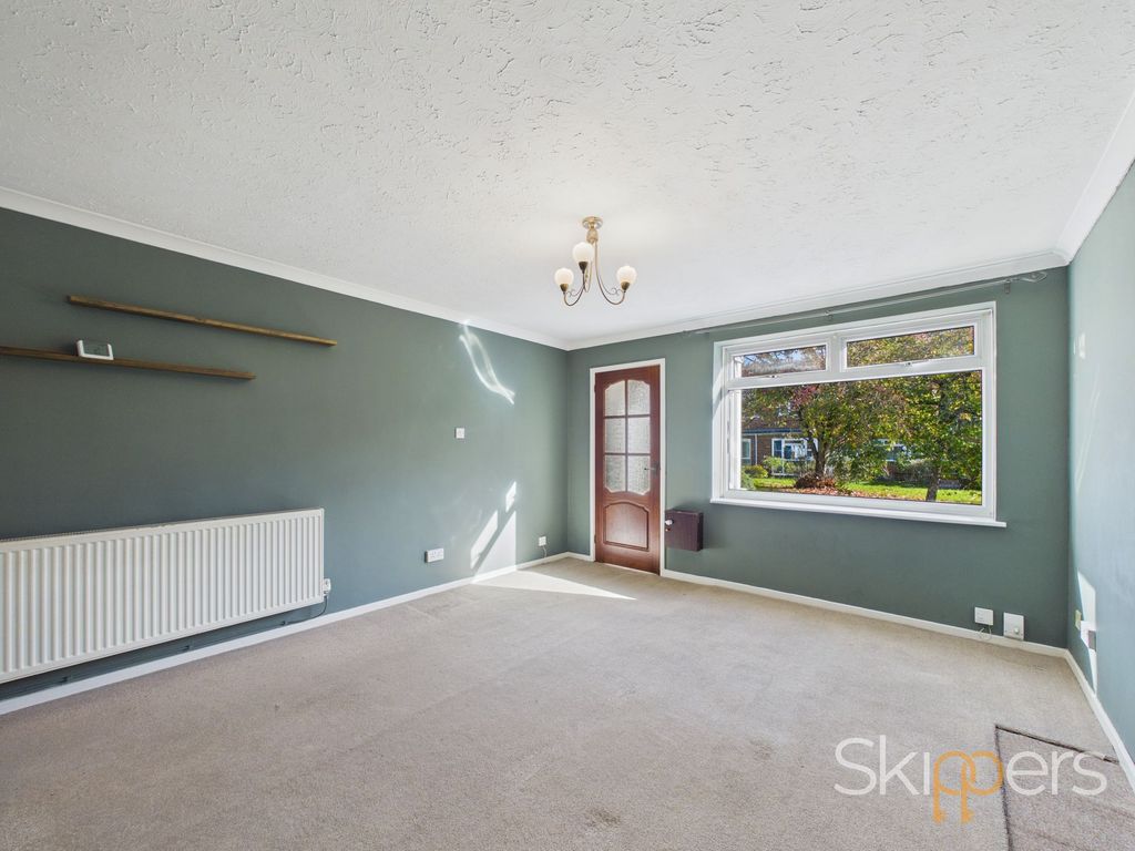 Property photo 2 of 12
