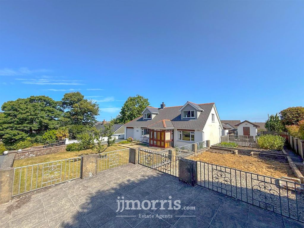 Property photo 1 of 54 F7E7Ba4A-48D3-405D-Aff2-F6D7Bf8D5D03.Jpeg