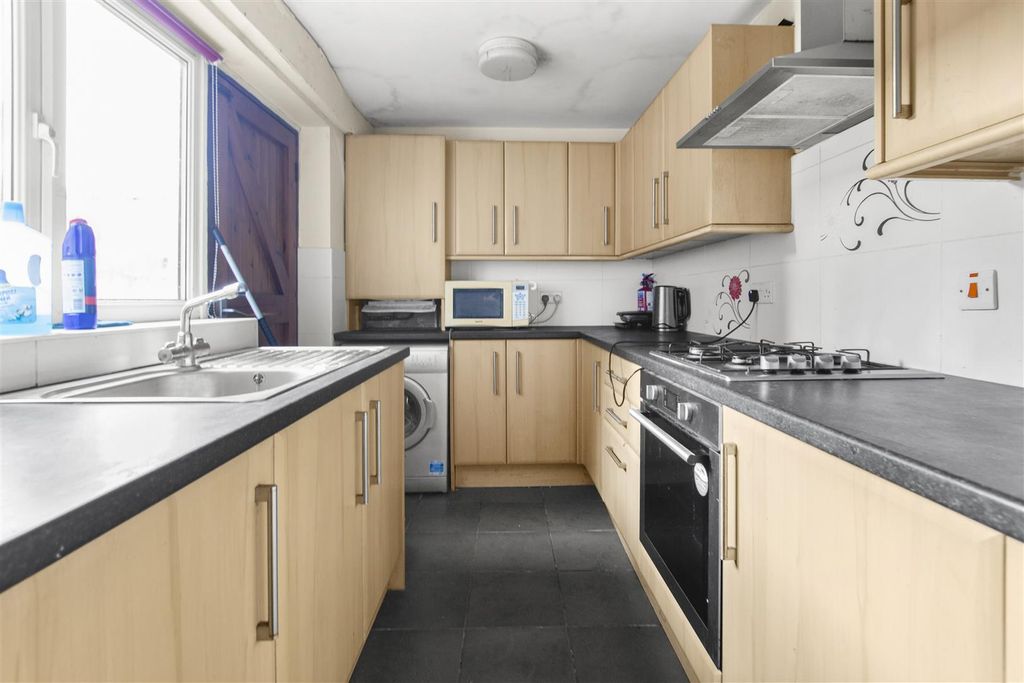 Property photo 3 of 15 _Mg_0562.Jpg