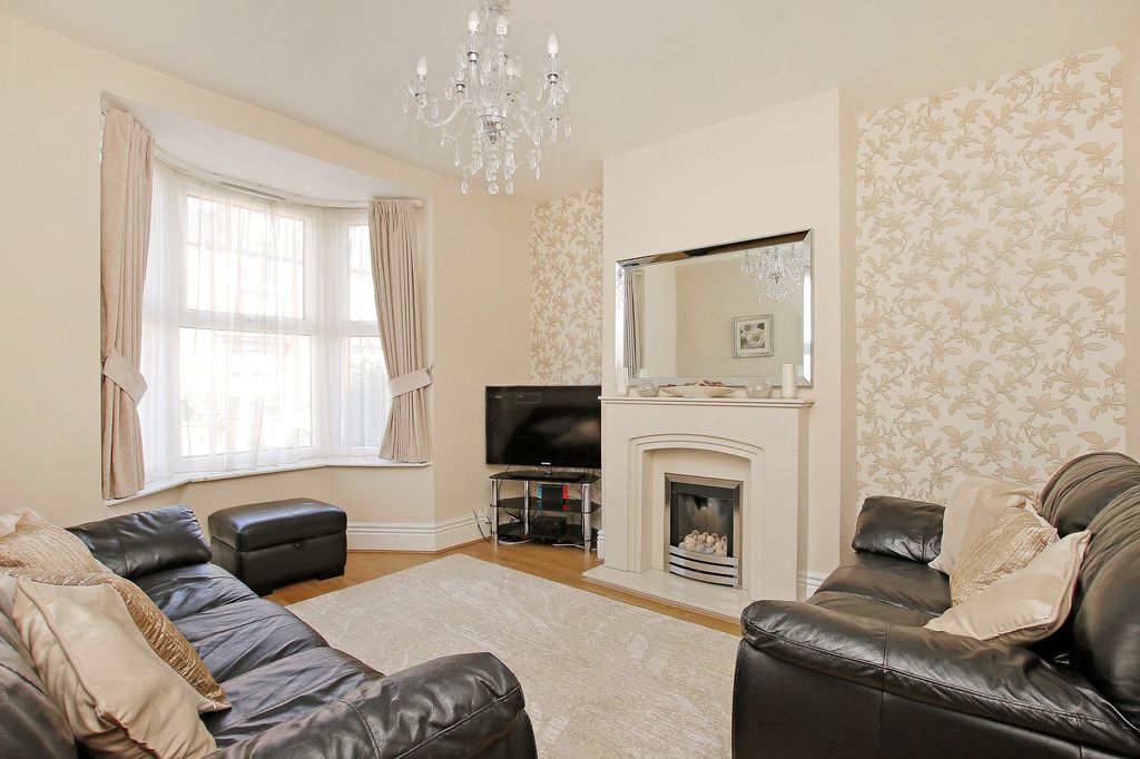 Property photo 2 of 19