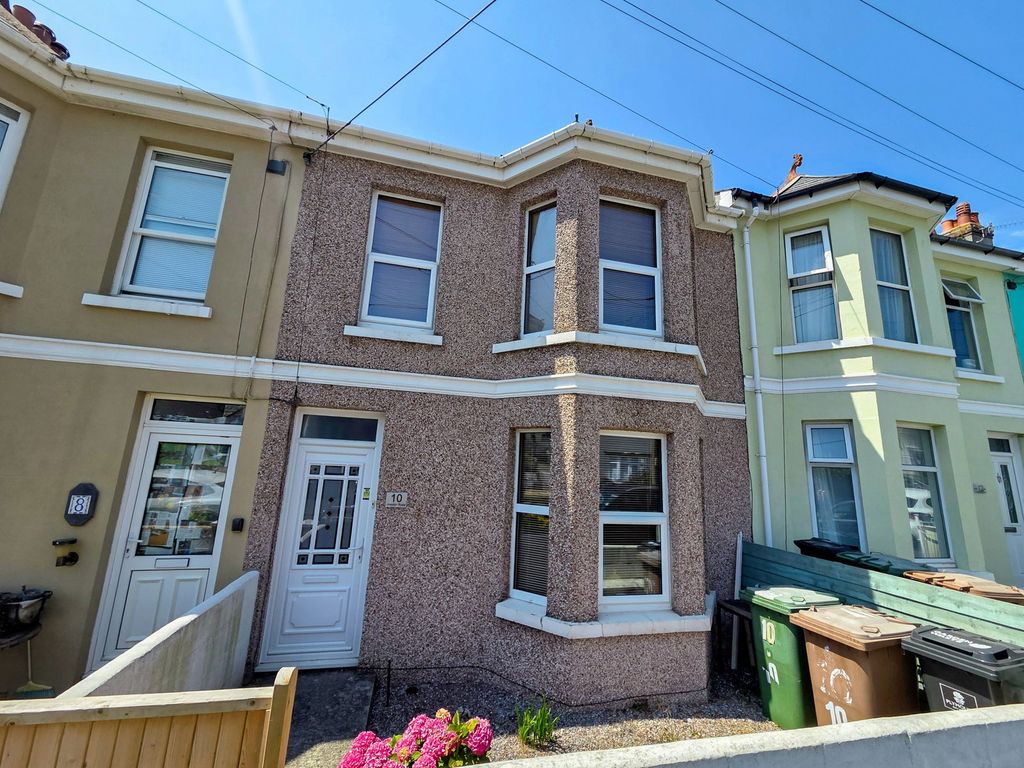 Property photo 1 of 13