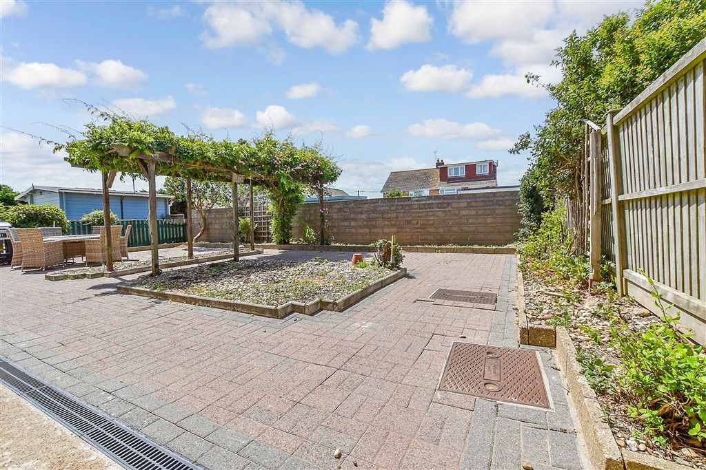 Property photo 3 of 16 Patio / Decking