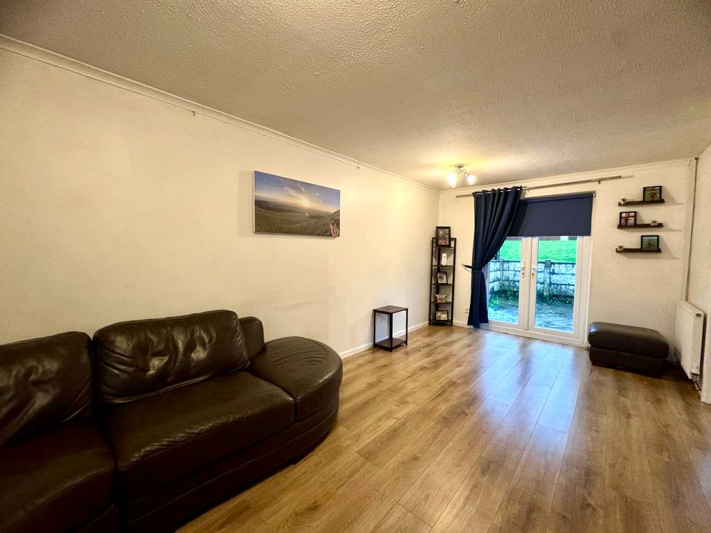 Property photo 3 of 10 Img_0681.Jpeg