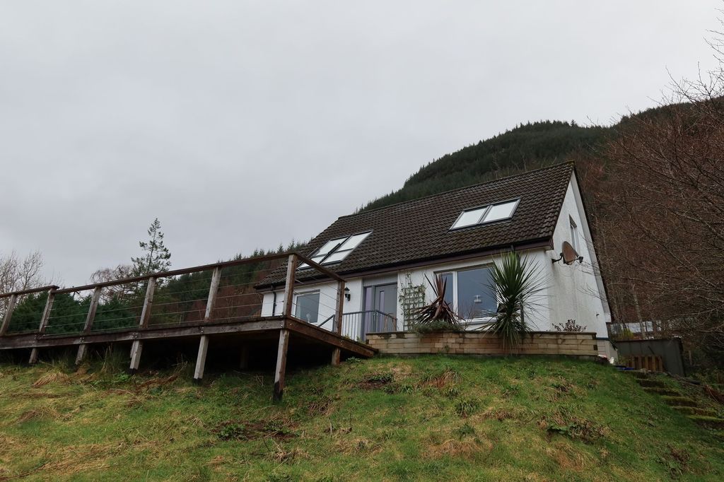 Property photo 1 of 57