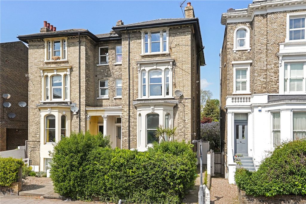 Property photo 1 of 18 Picture No. 29