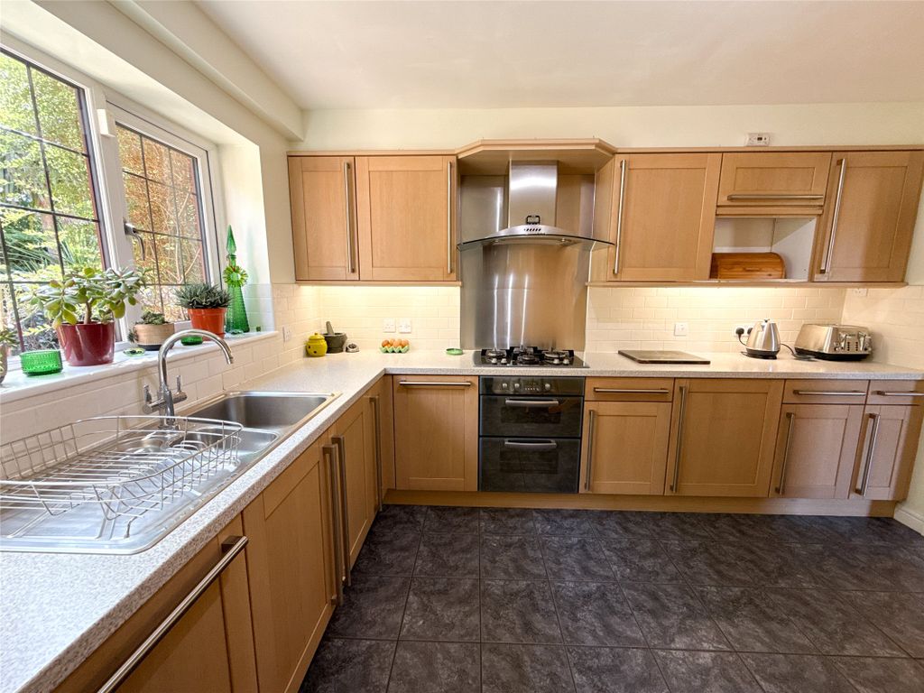 Property photo 2 of 37 Dining Kitchen