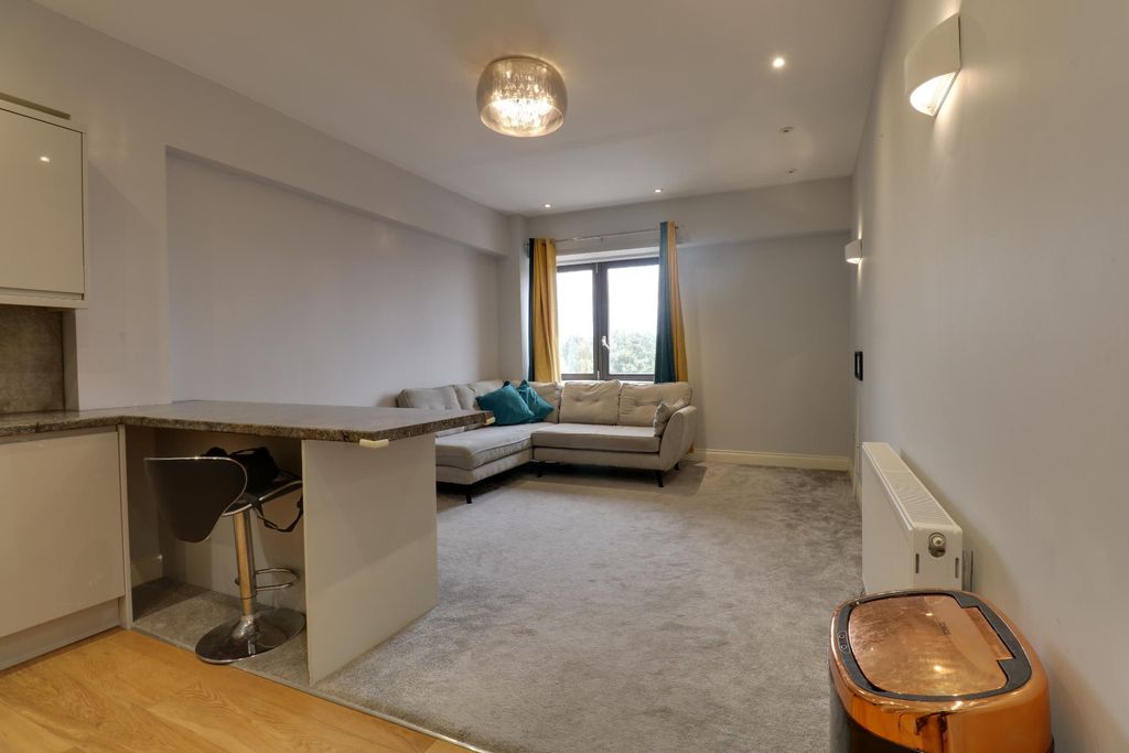 Property photo 1 of 15 5455190