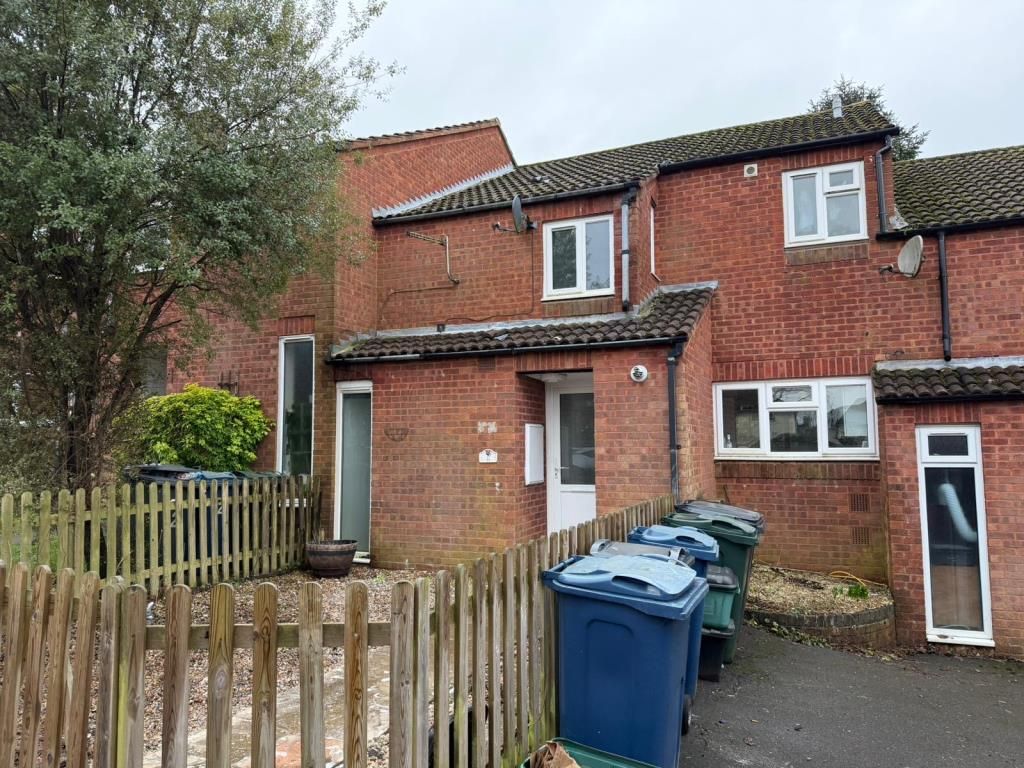 Property photo 1 of 8 Front Aspect