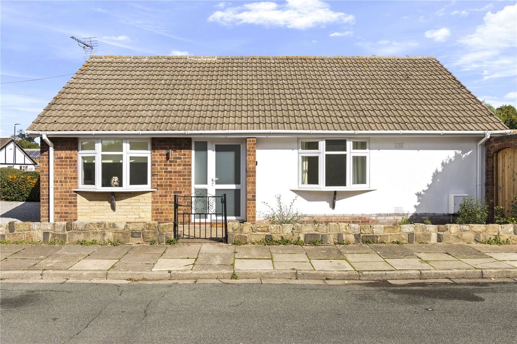 Property photo 3 of 30 Picture No. 16