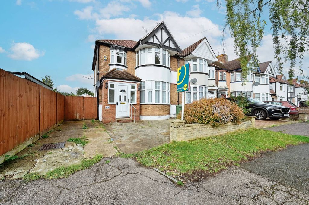 Property photo 2 of 19