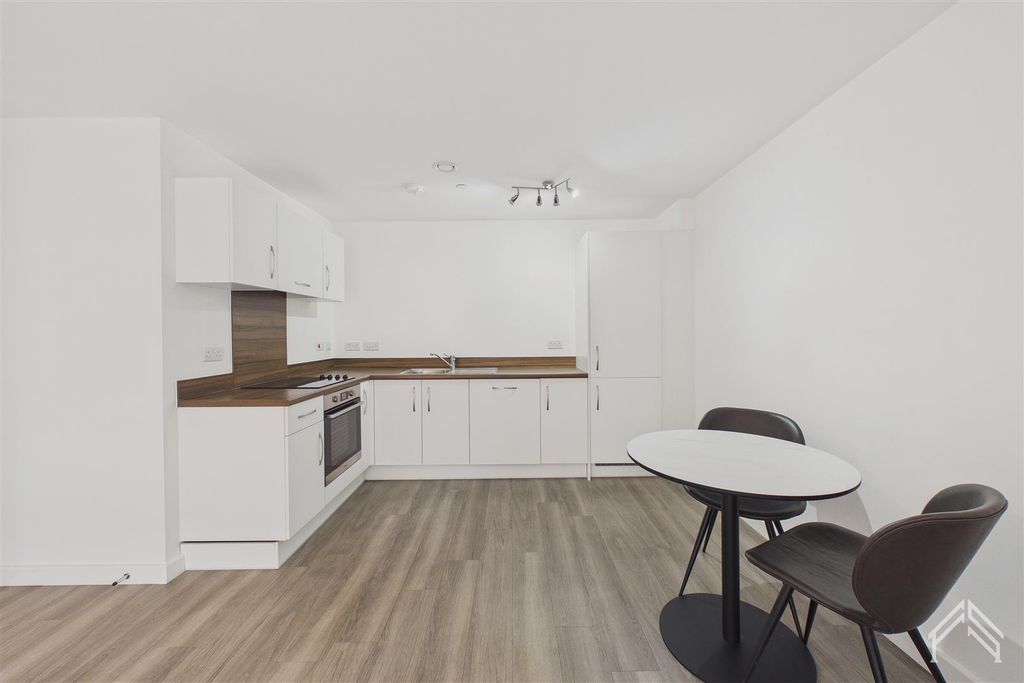 Property photo 2 of 11 2.Jpg