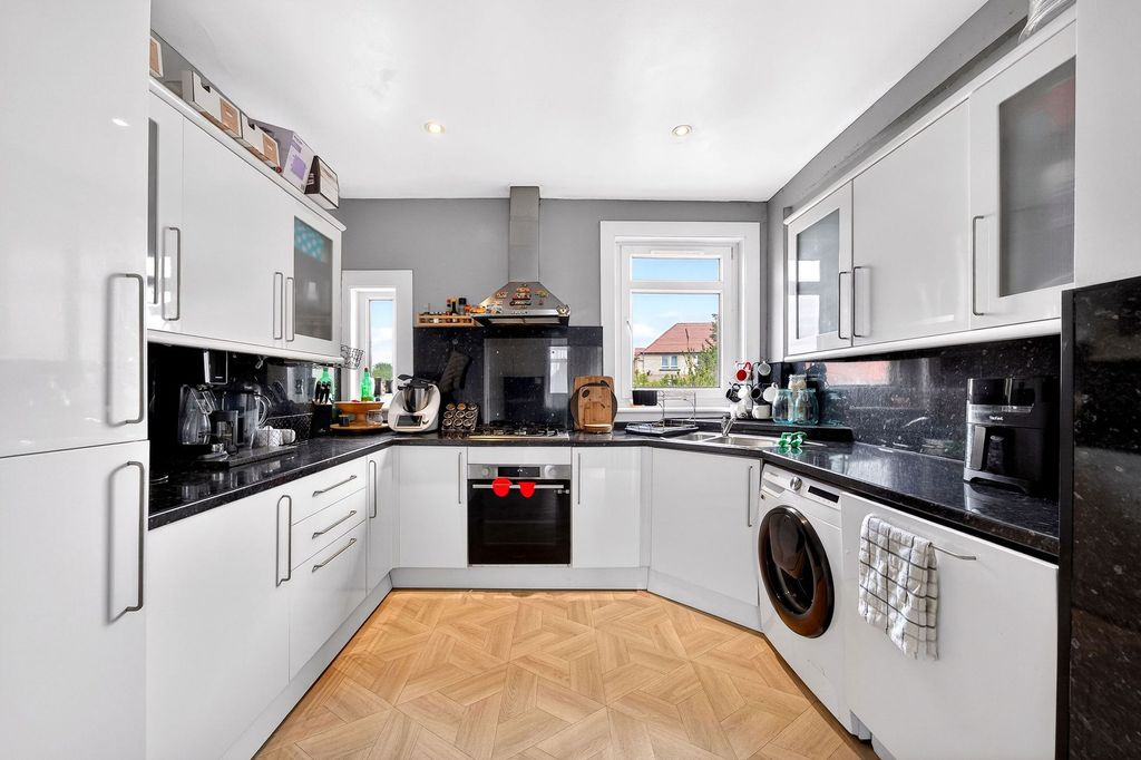 Additional image 12 of 3 bed flat for saleMansfield Road, Newtongrange EH22