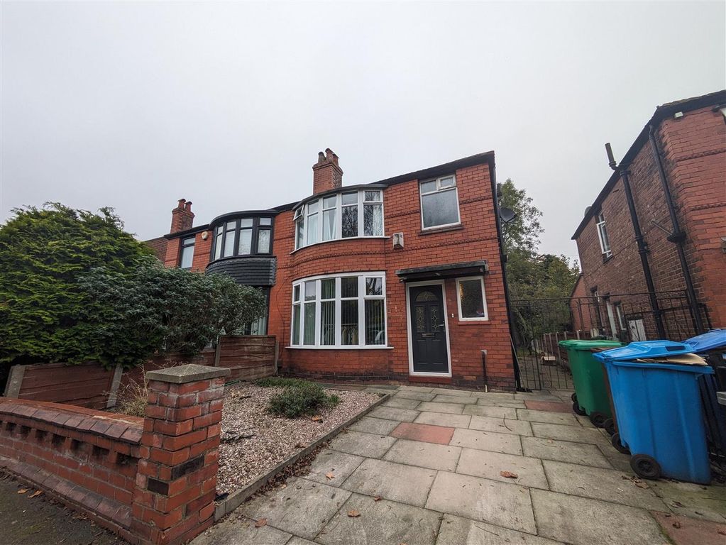 Property photo 1 of 9 External