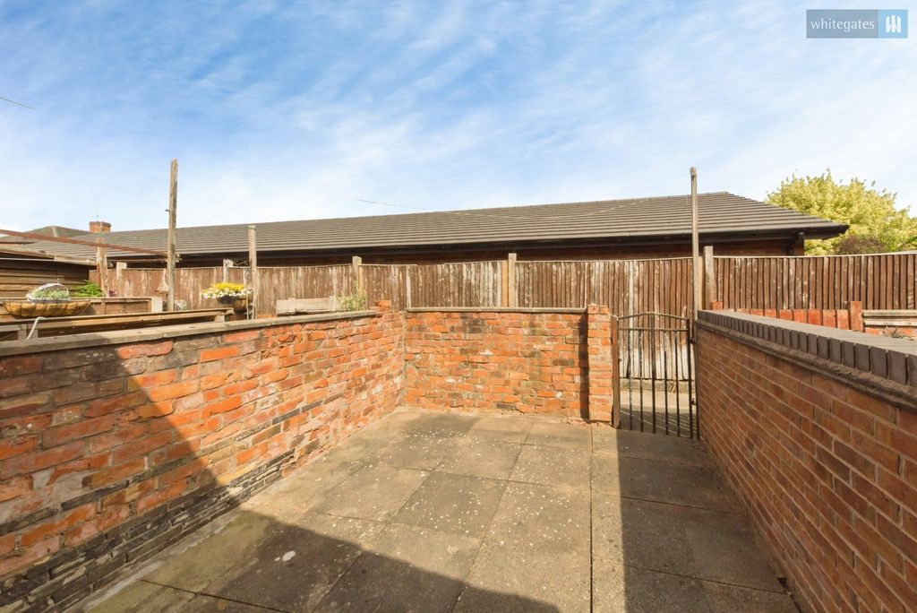 Property photo 2 of 15 Pbox-Img.Jpg