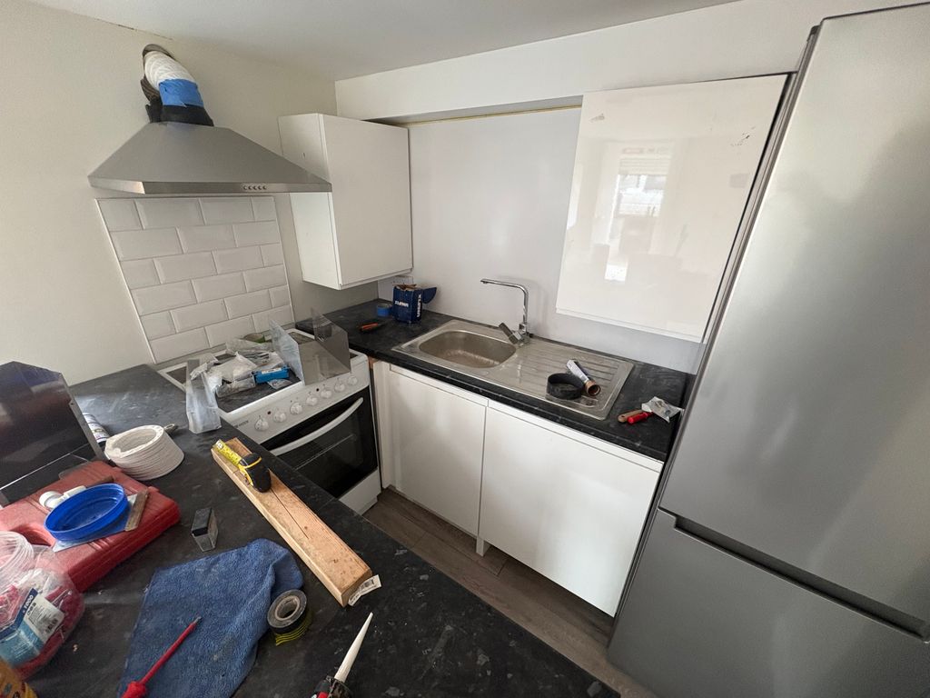 Property photo 2 of 6 Img_2611