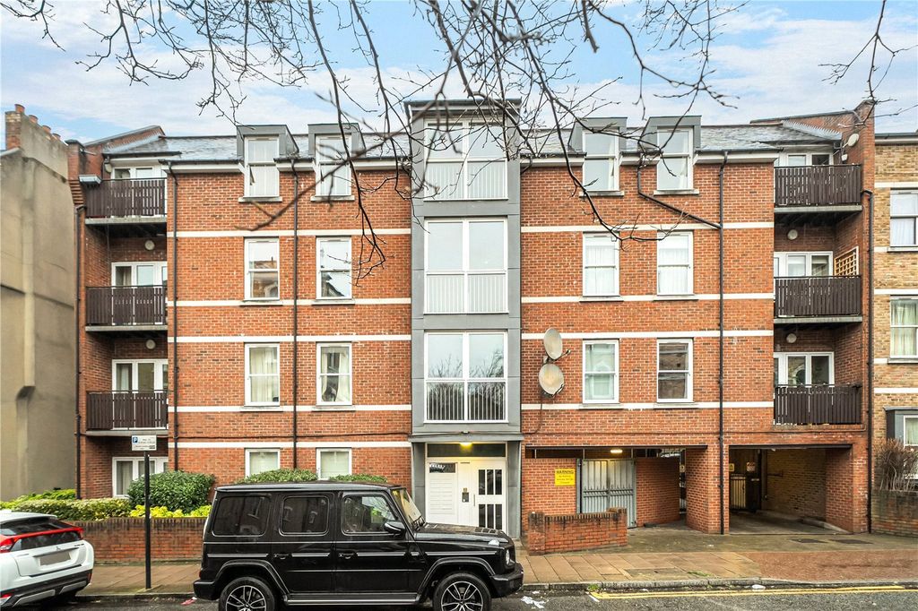 Property photo 2 of 11 Picture No. 03