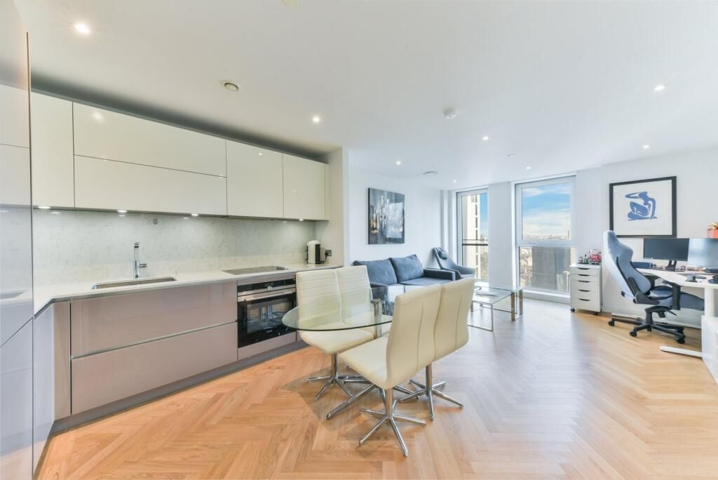 Property photo 1 of 14 Kitchen