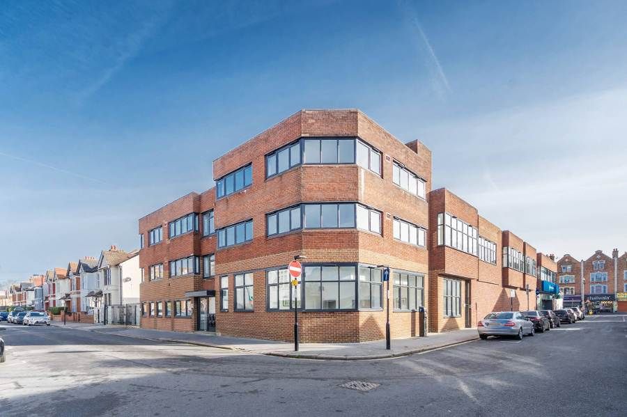 Property photo 1 of 15