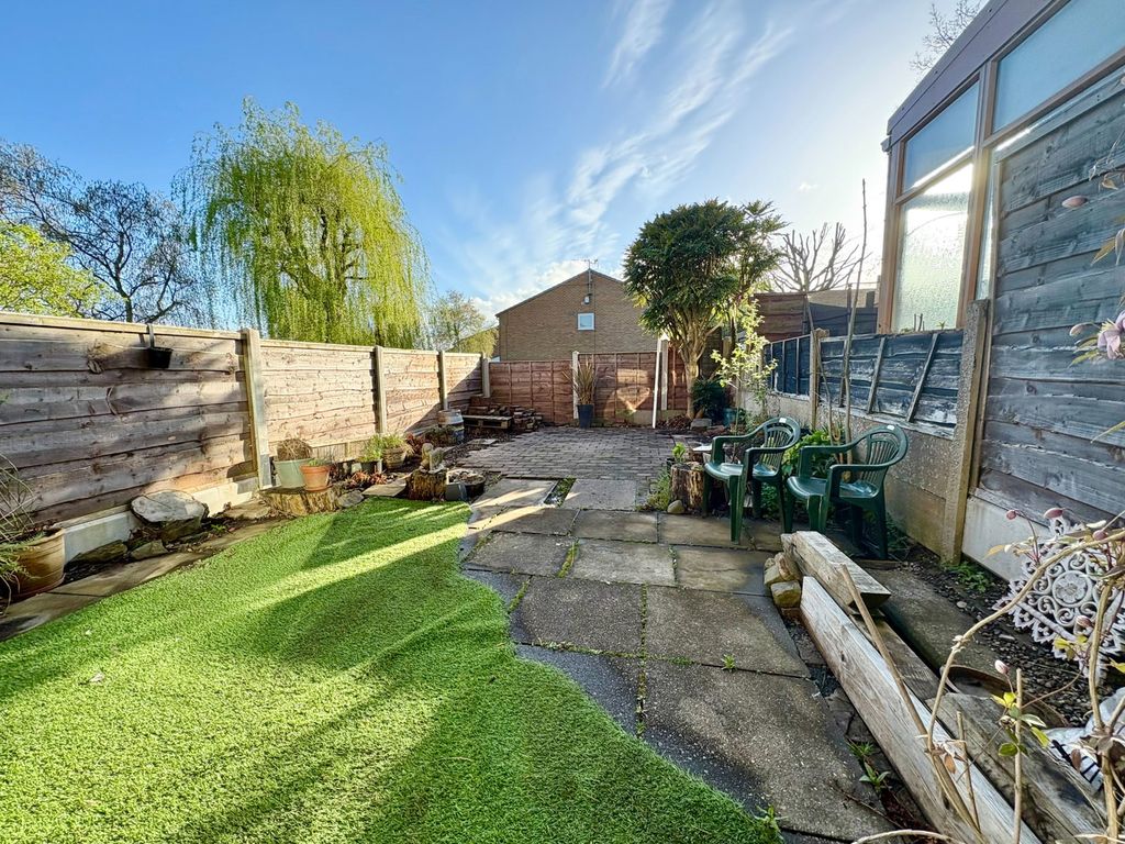 Property photo 1 of 15