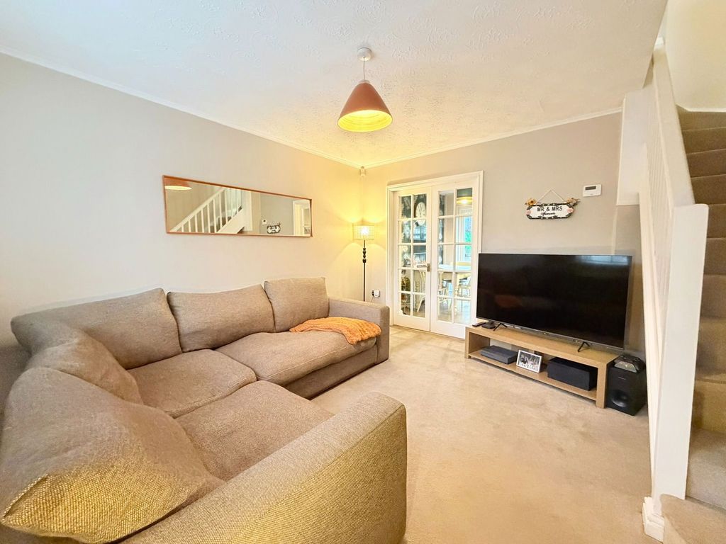 Property photo 3 of 16