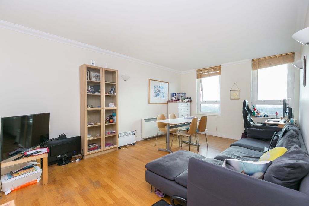 Property photo 3 of 9 Reception Room