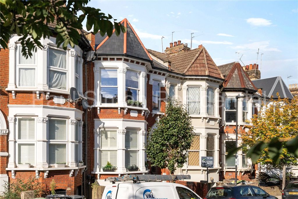 Property photo 1 of 14 Picture No. 25